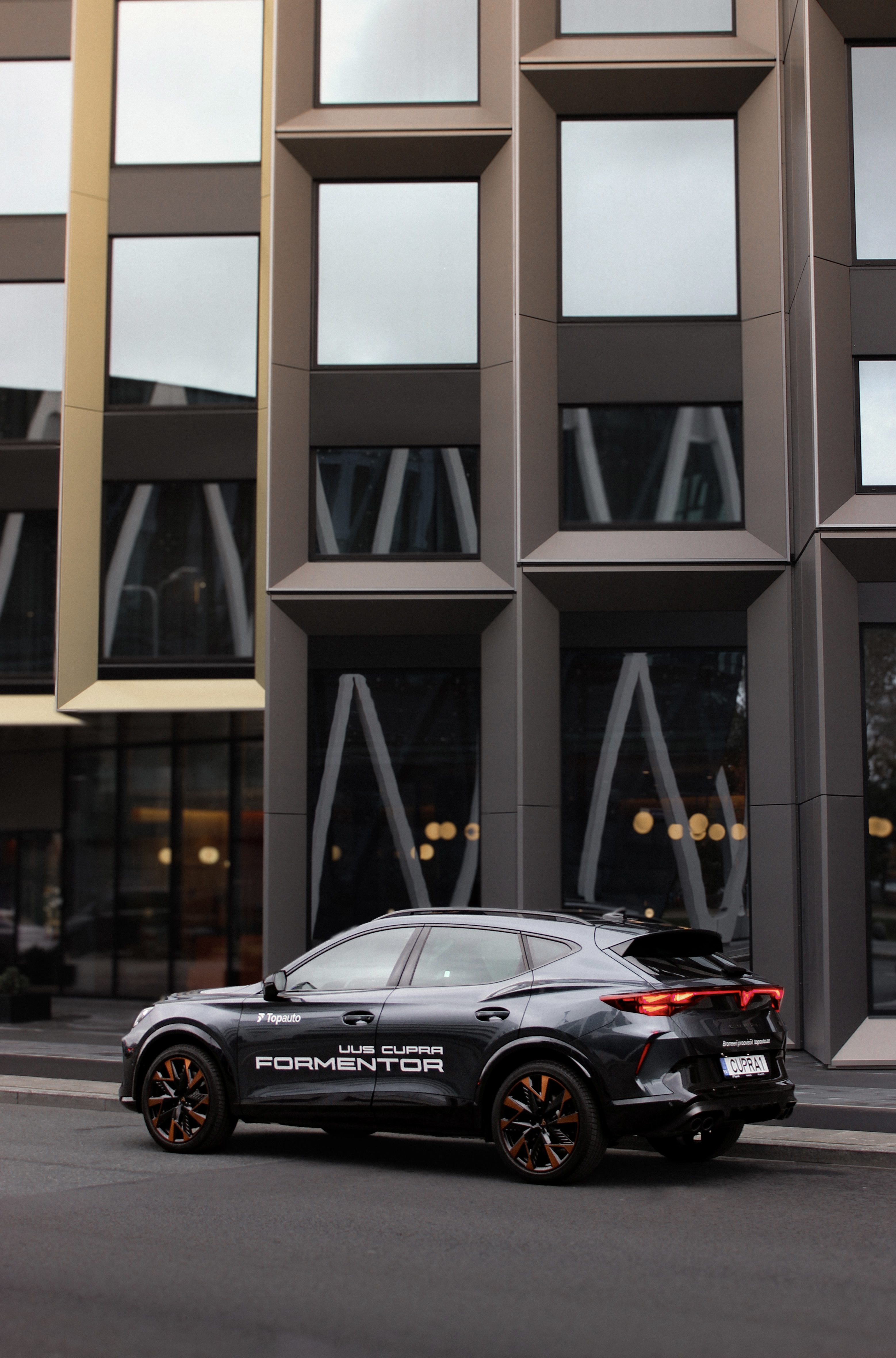 CUPRA Formentor rear