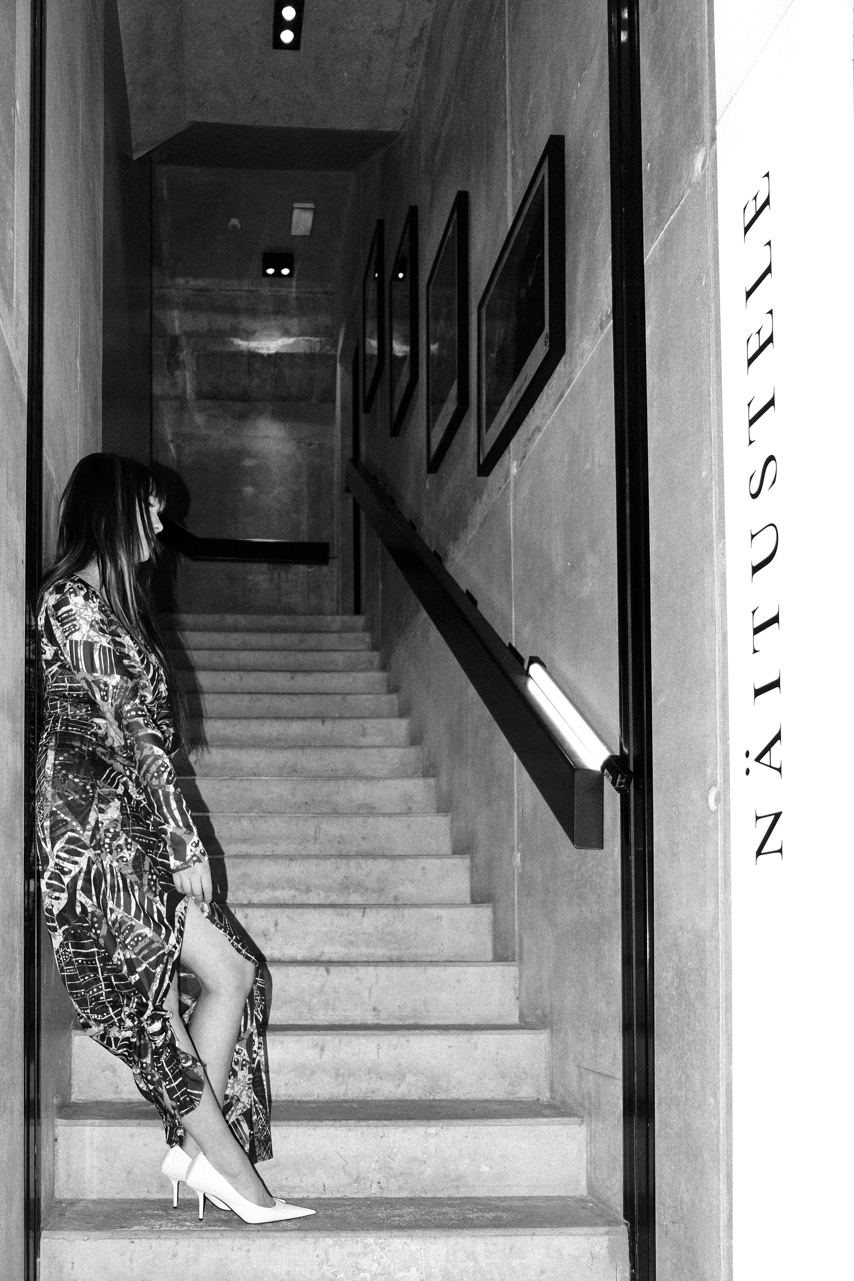 IRIS JANVIER staircase editorial